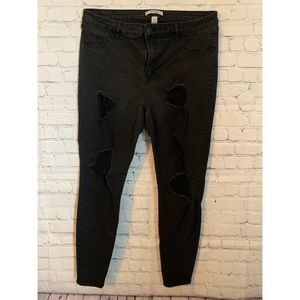 Forever 21-Refuge Distressed Jeans-18-Black